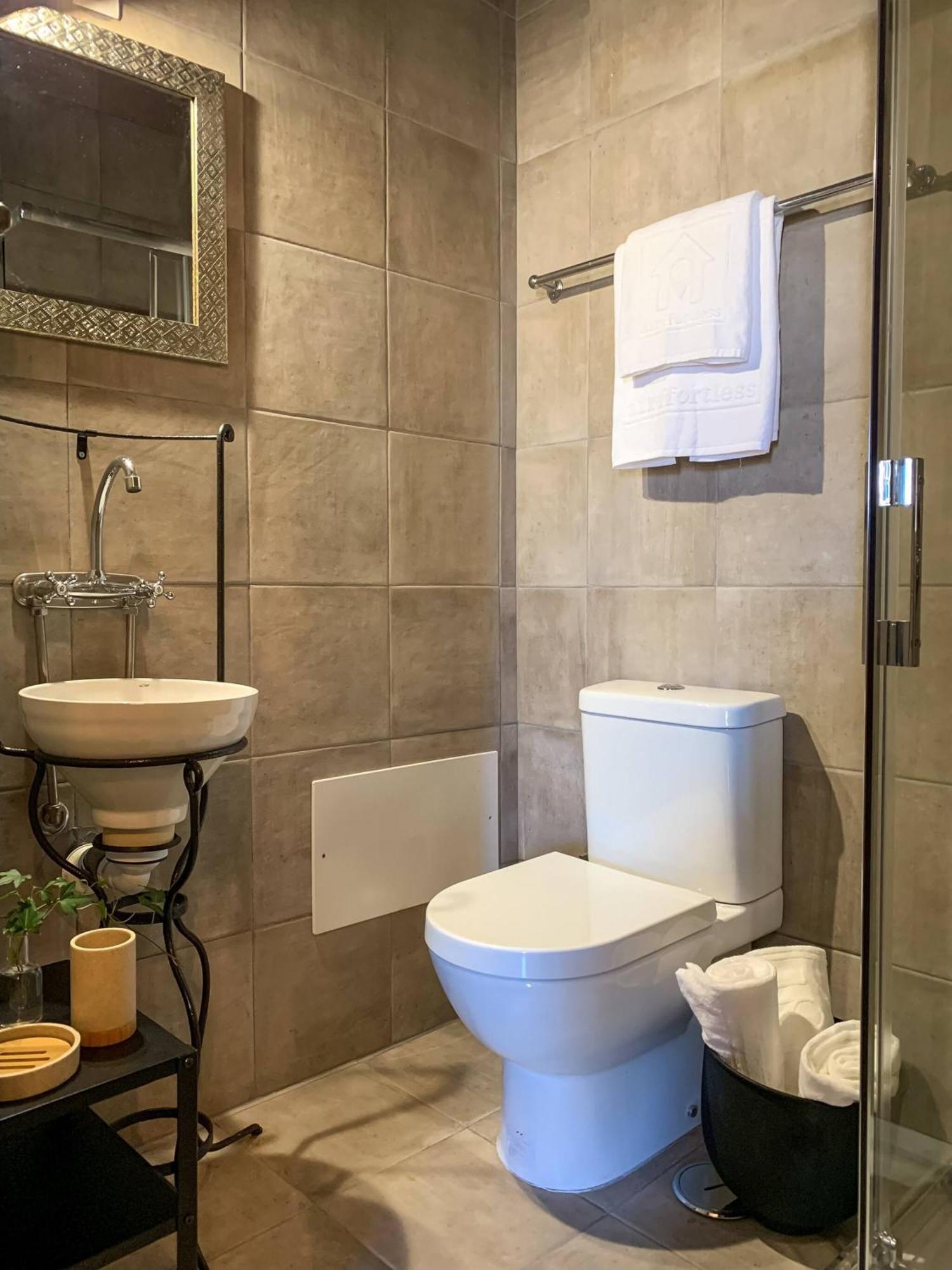 Chic Suite Figueiras W Balcony In Taviras Historical Centre מראה חיצוני תמונה